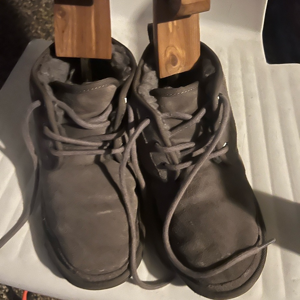 UGG Men's Gray Chukka Boots